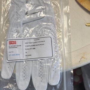 Nike White and Black Golf Glove Pair